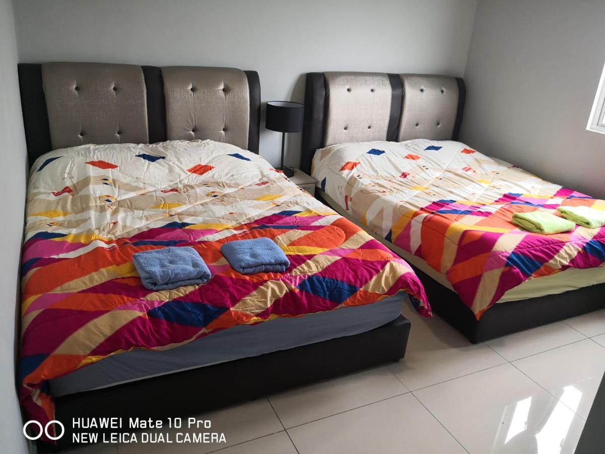 Mcz Homestay Ipoh Town 2Room 7Pax Free Wifi Exterior photo